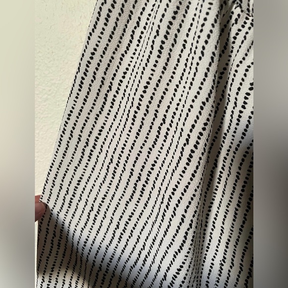 Elegant Striped High Low Dress - Picture 6 of 6